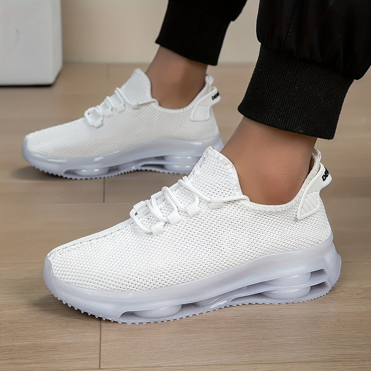 Nova Breeze Knit Trainers